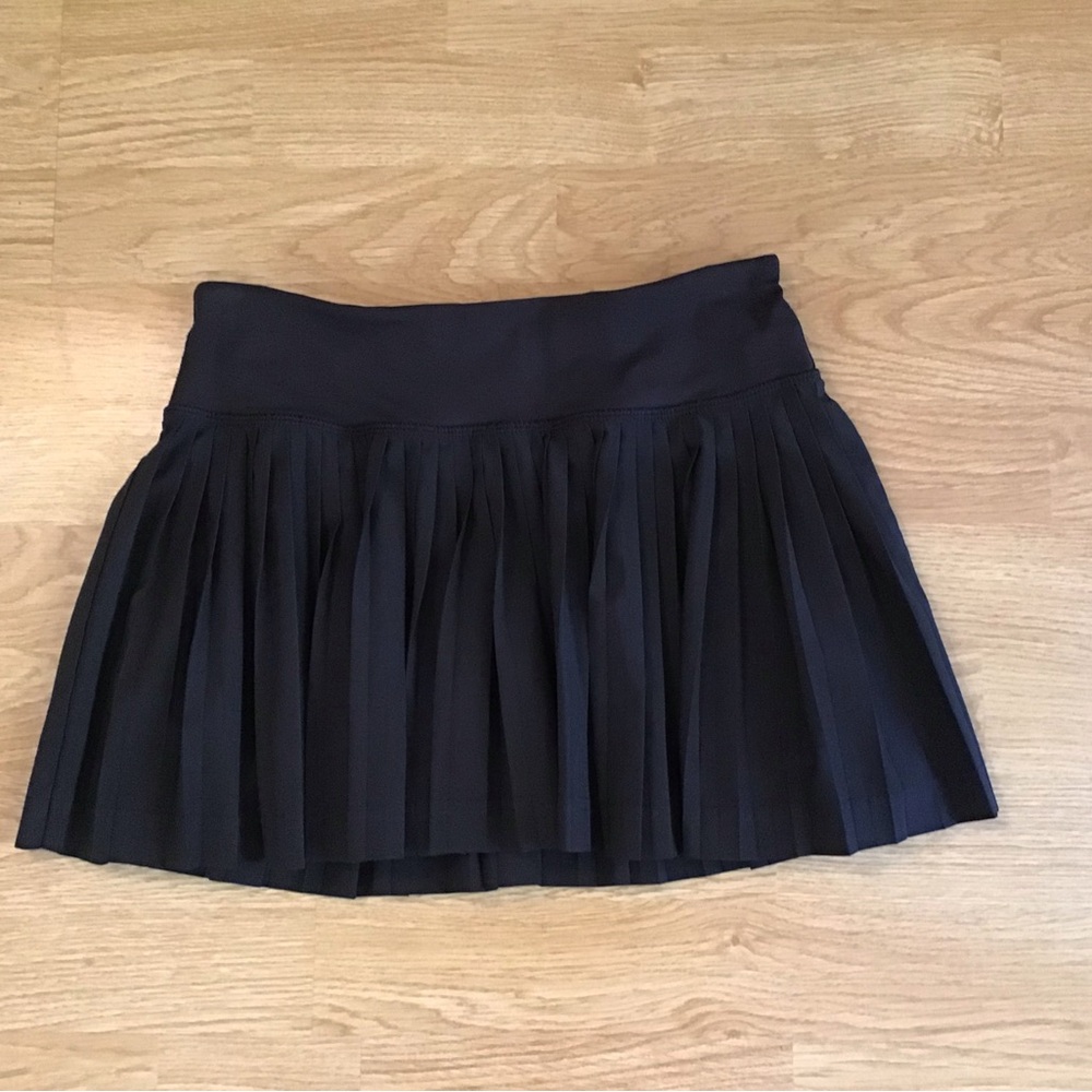 Lululemon Athletica Black Mini Skirt